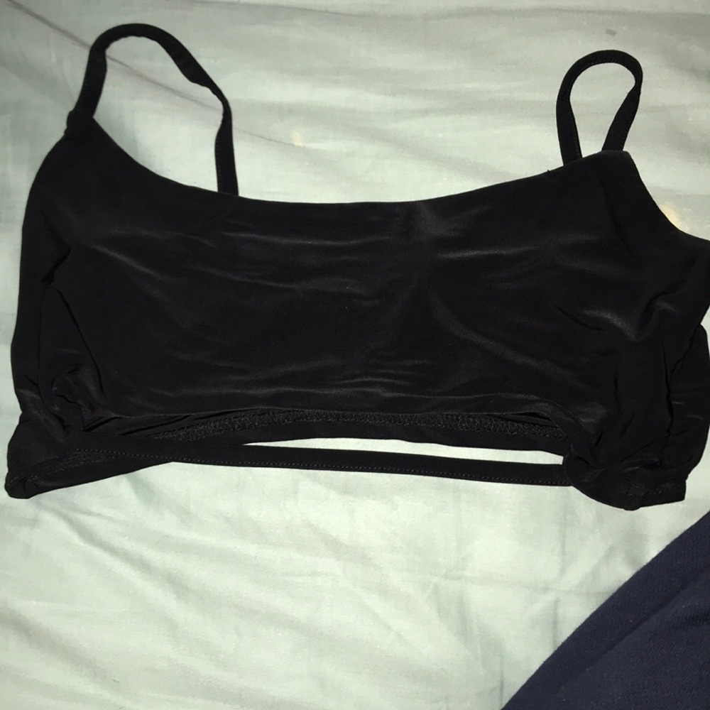 Prettylittlethings Black bralette